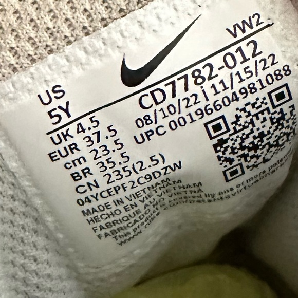 Kids Boys Nike Court Hightop Borough Grey Velcro Strap Lace up High Tops 5Y - Picture 7 of 8